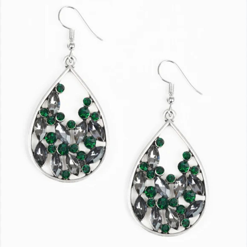 Paparazzi Earrings Teardrop Crystal Silver Tone